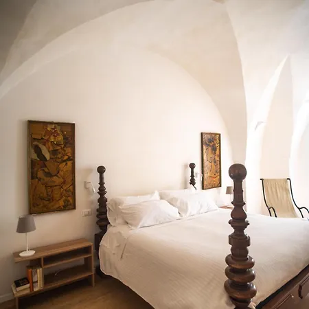 Corte Dei Saraceni * ليتشي