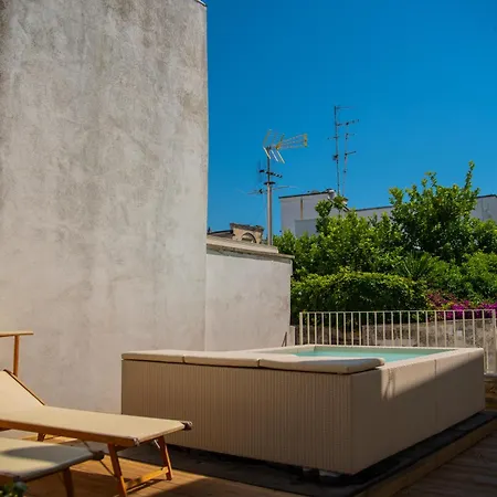 Corte Dei Saraceni ليتشي