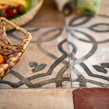 Corte Dei Saraceni شقة