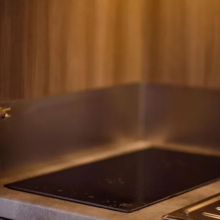 Corte Dei Saraceni شقة